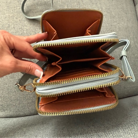 Sleek Powder Blue Leather-Like Crossbody Bag with Gold Accents - Picture 3 of 3